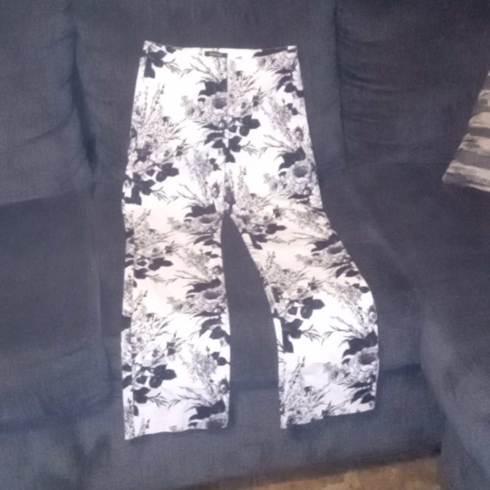 Karen Kane high-waisted black & white floral dress pants